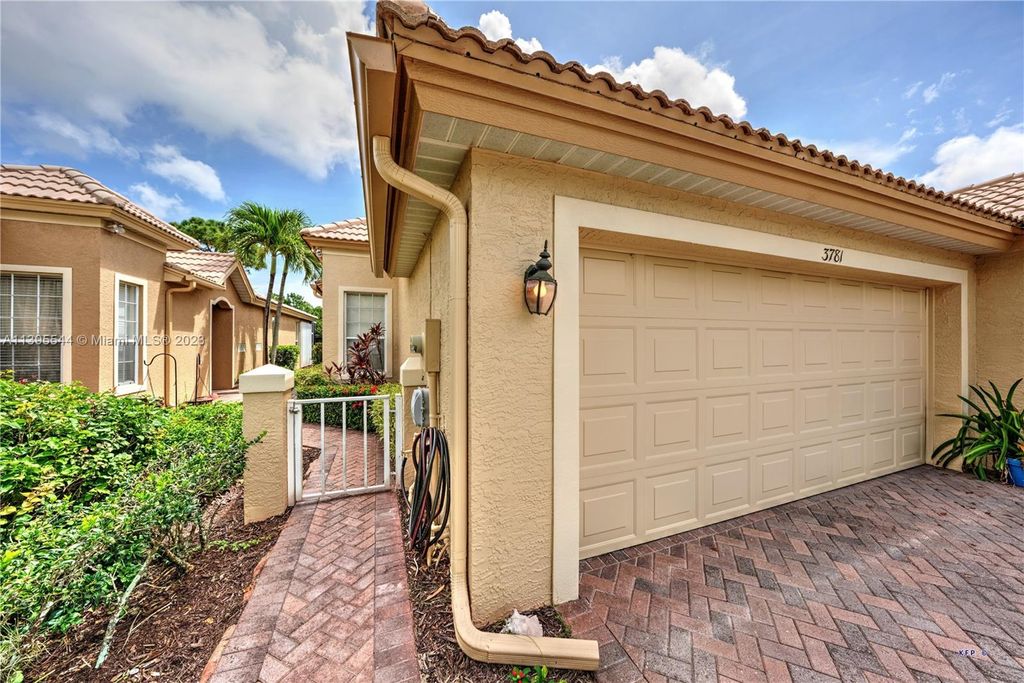 Photo of 3781 NW Willow Creek Dr, Jensen Beach, FL 34957 (MLS # A11395544)