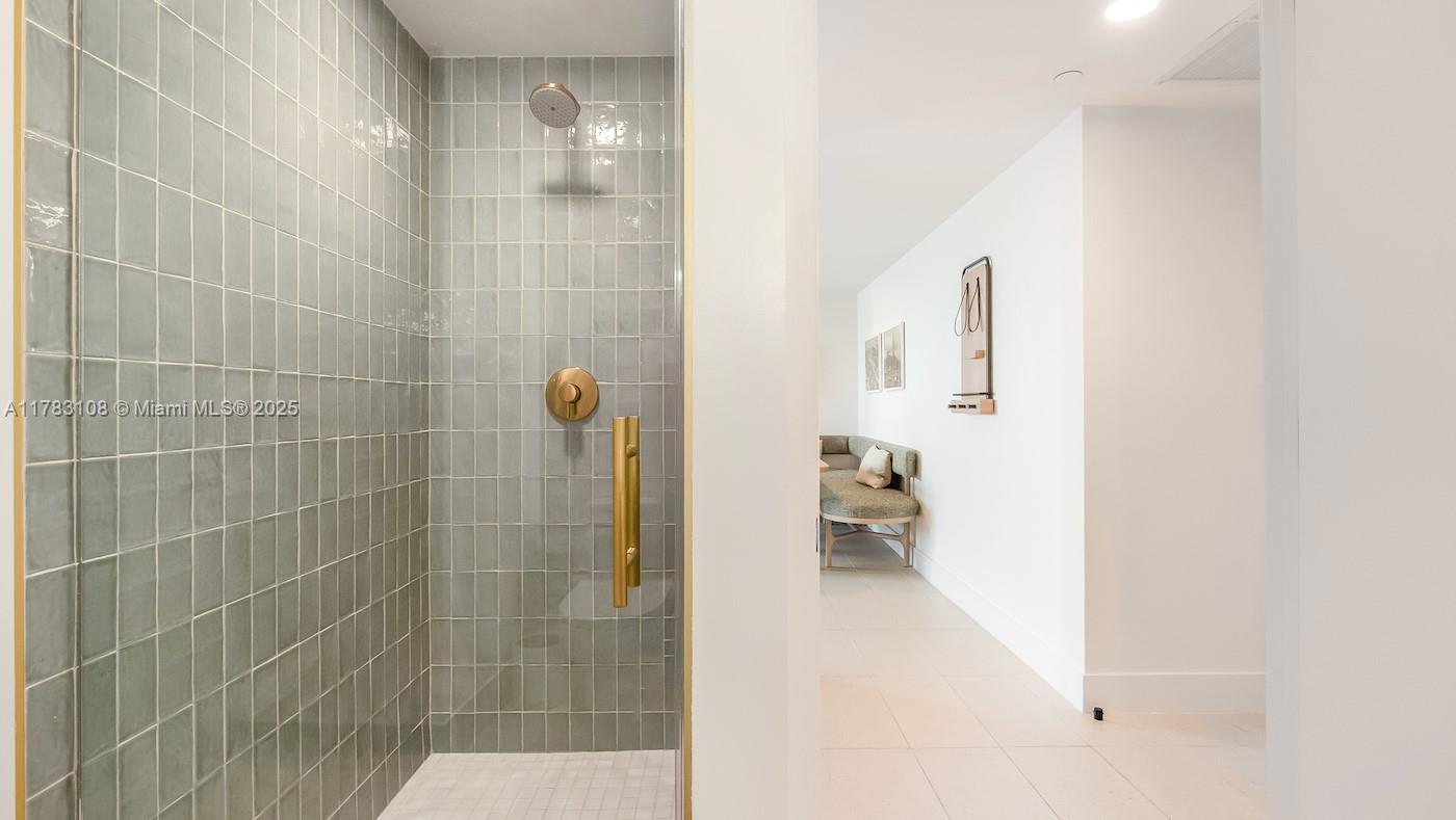 Gale - Residential Lease