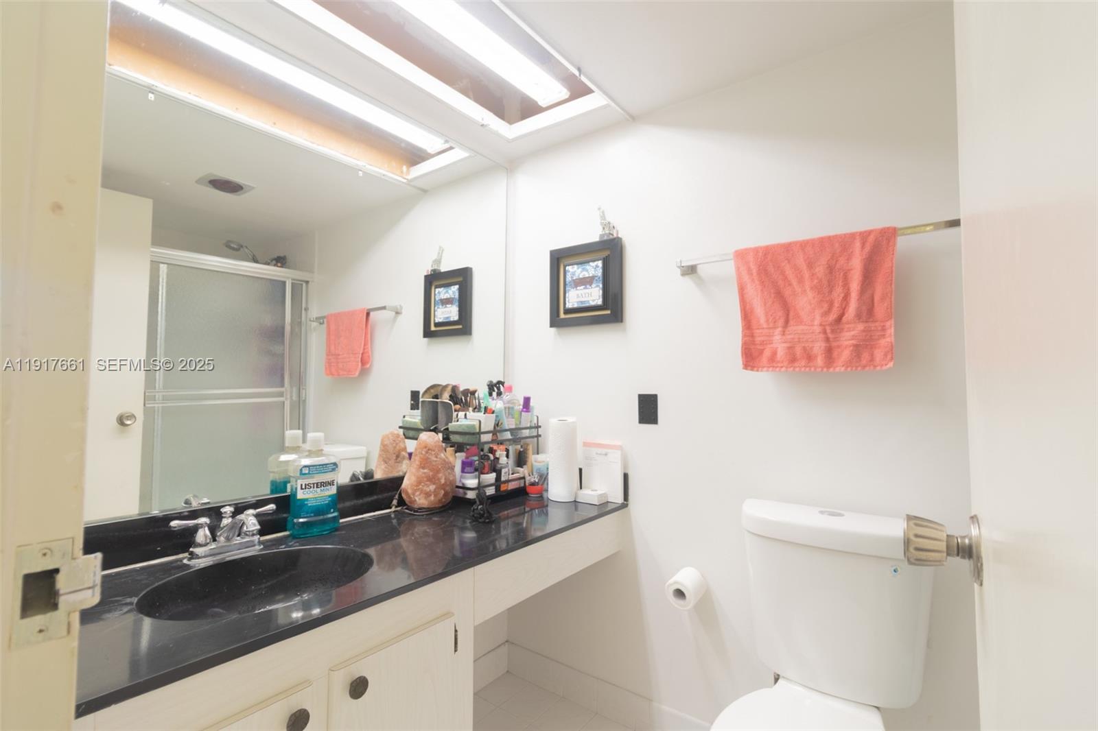 WINSTON TOWERS 400 CONDO - Residential