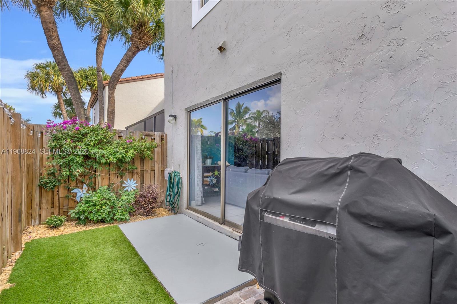 PALM POINT SEC 1 - Residential