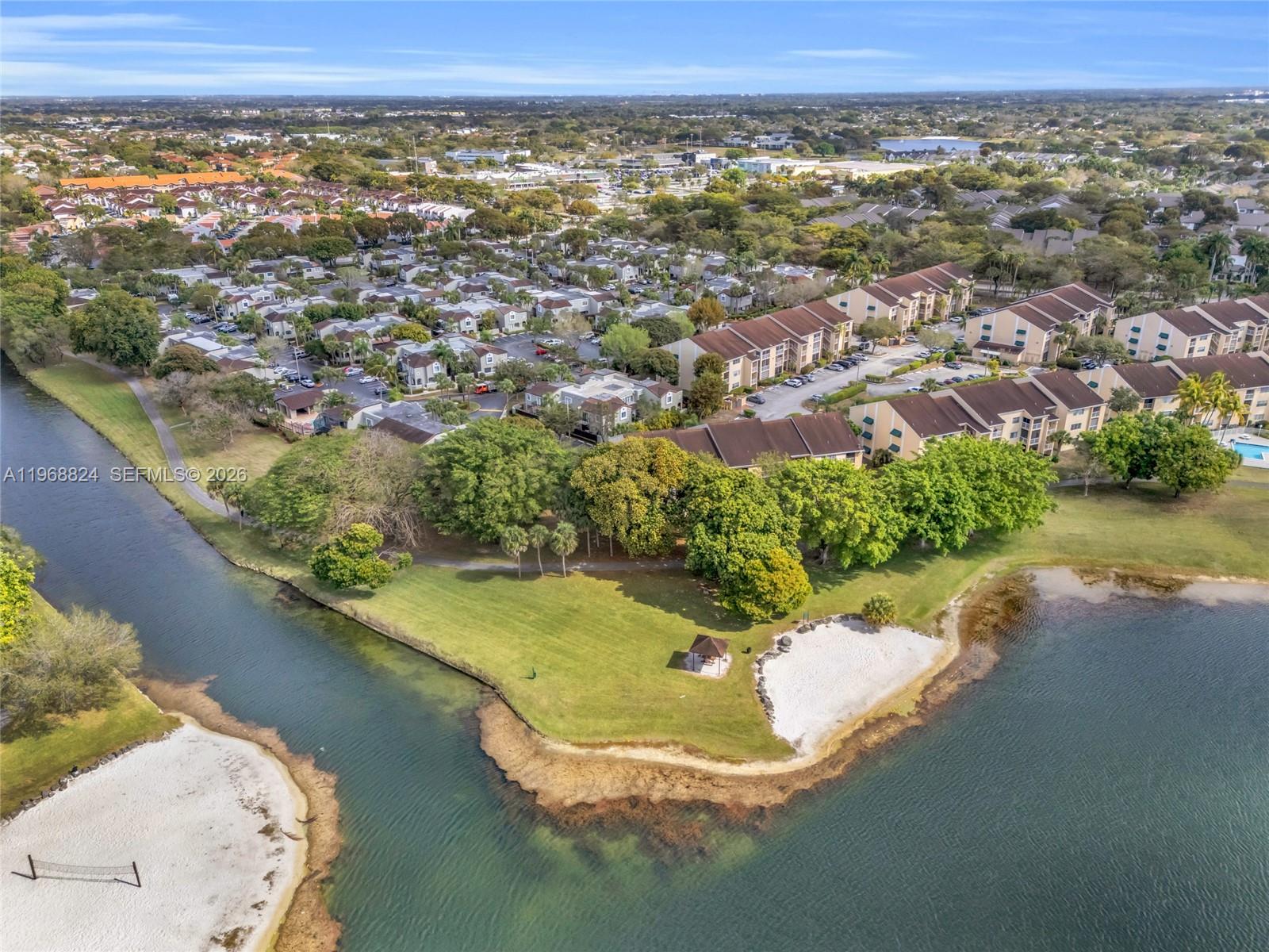 PALM POINT SEC 1 - Residential