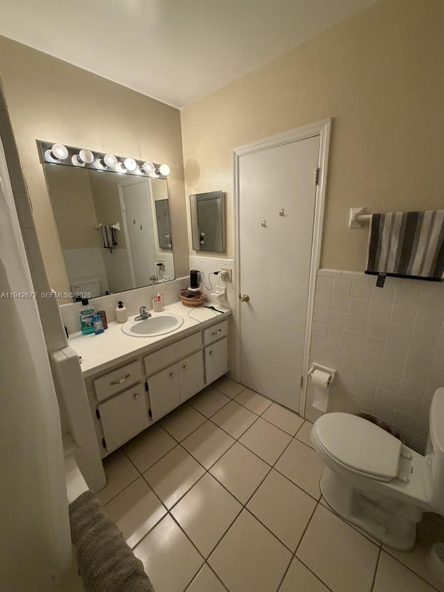 VILLAGE AT HARBOR BEACH C - Residential Lease