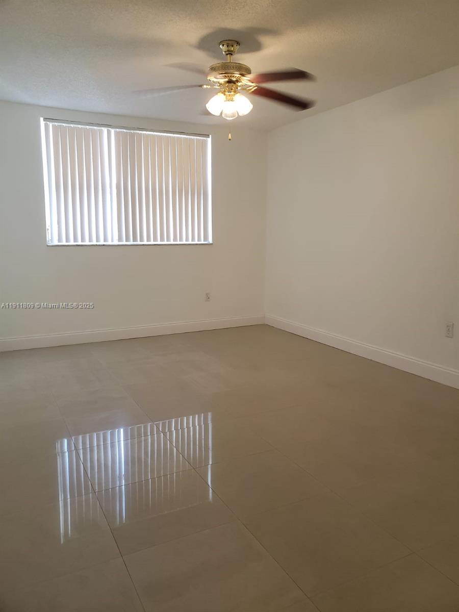 LAS VISTAS AT DORAL CONDO - Residential Lease