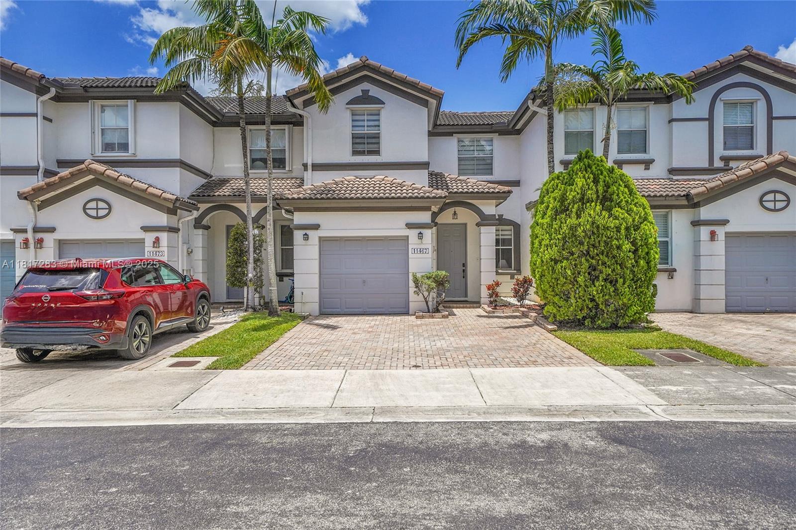 11467 NW 76th St 11467