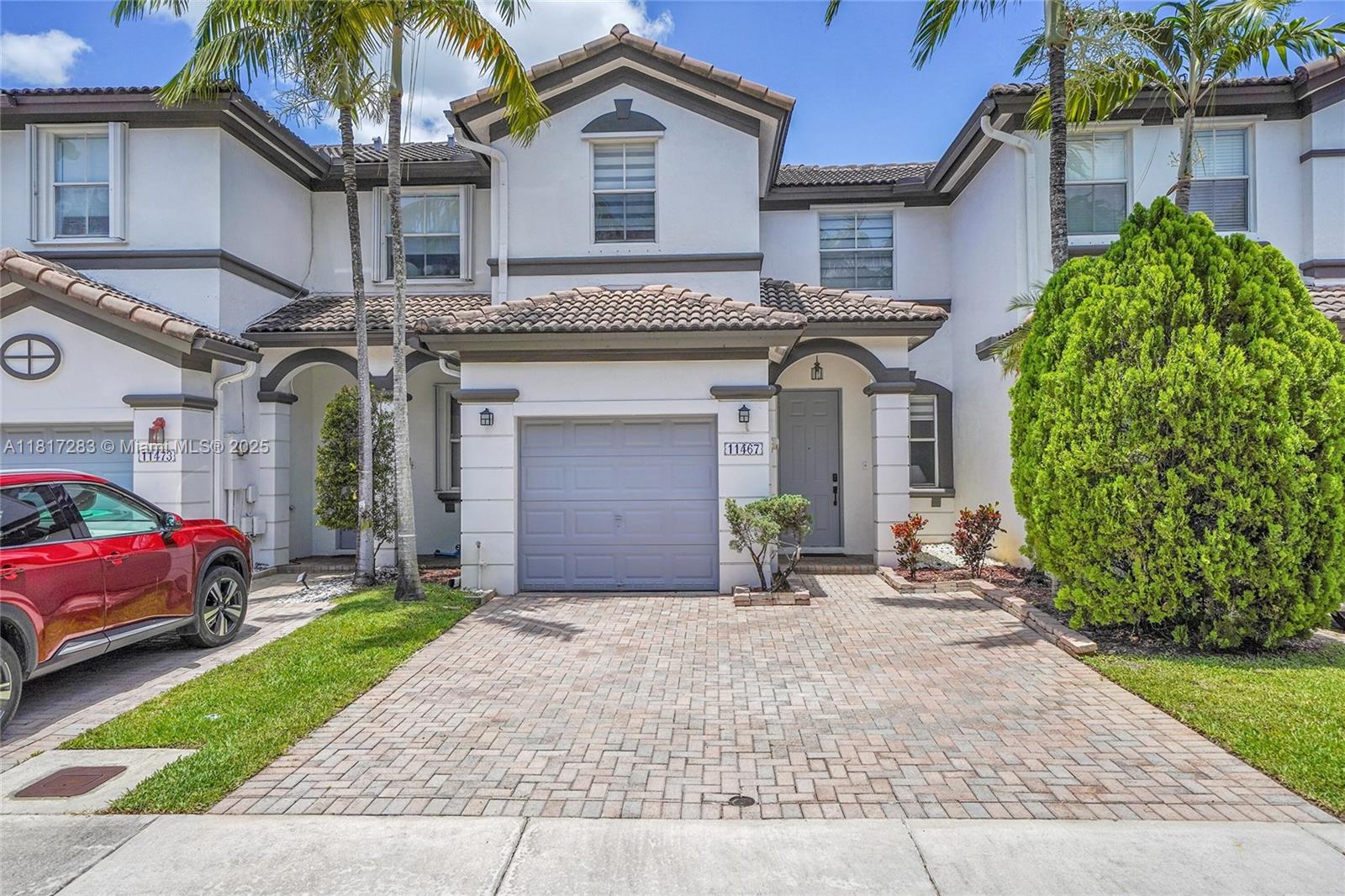 11467 NW 76th St 11467