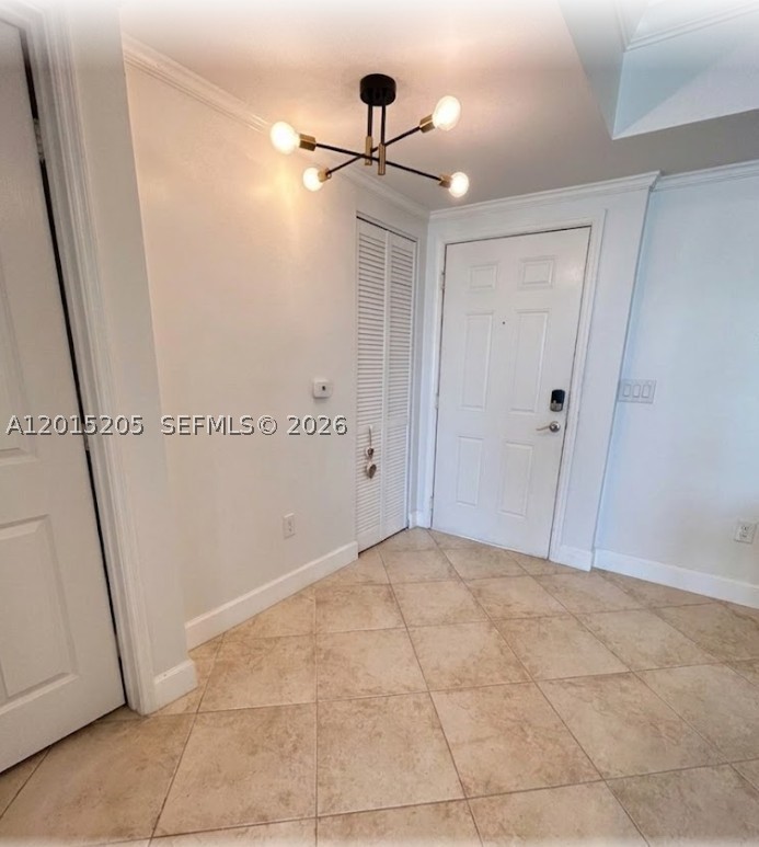 625 Casa Loma Blvd 1009