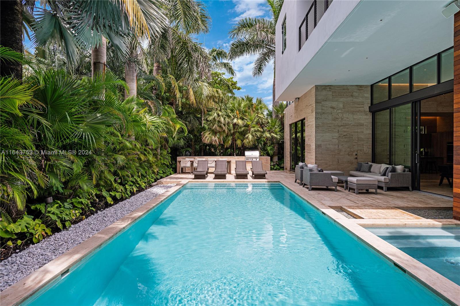 GOLDEN BEACH SEC C - Residential Lease