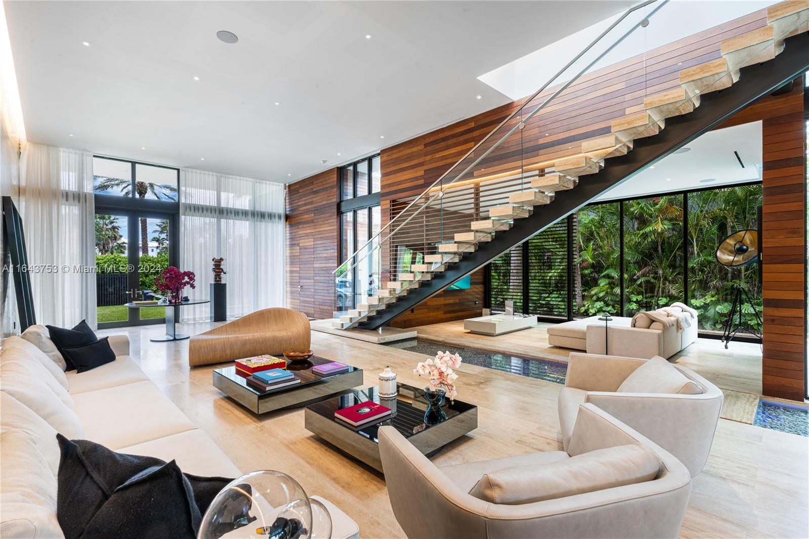 GOLDEN BEACH SEC C - Residential Lease