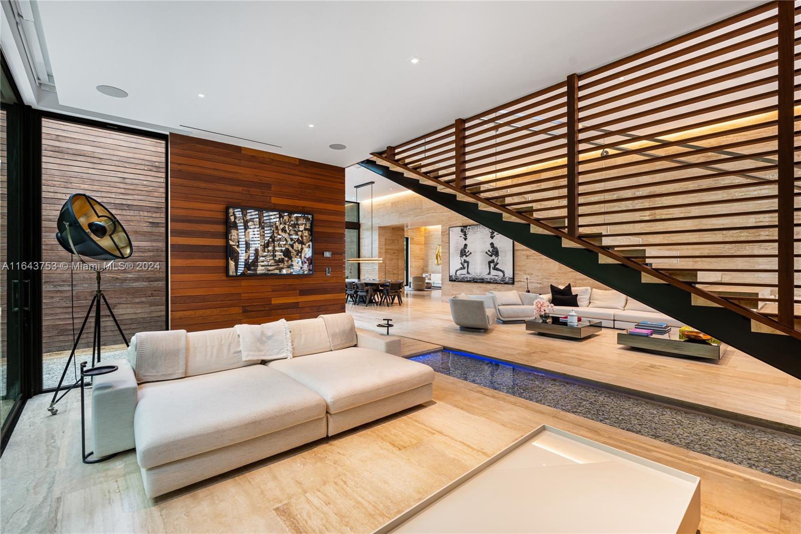 GOLDEN BEACH SEC C - Residential Lease