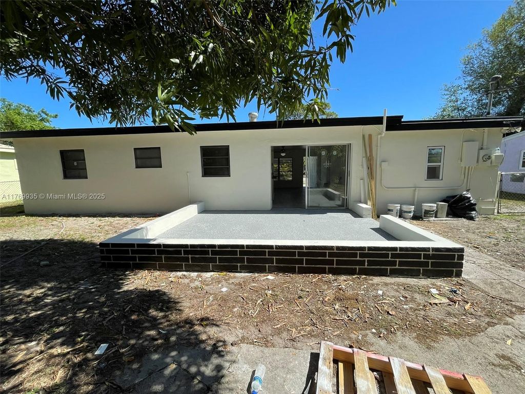 listing image 48