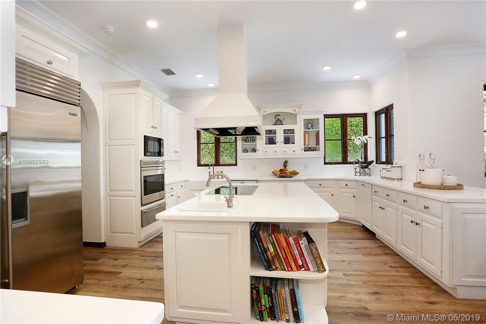 BISCAYNE KEY ESTATES - Residential