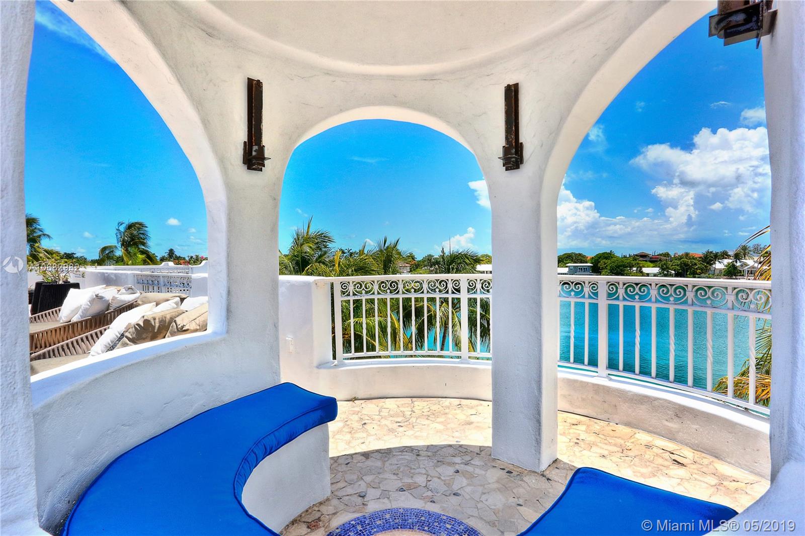 BISCAYNE KEY ESTATES - Residential