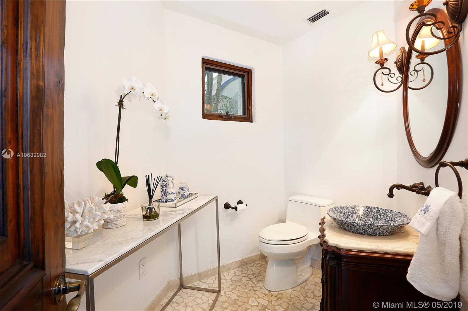 BISCAYNE KEY ESTATES - Residential