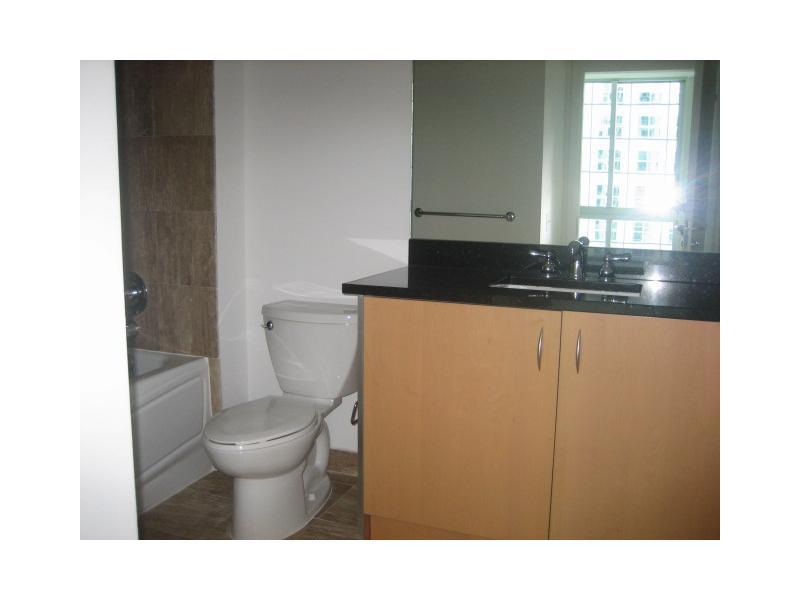 MET 1 - Residential Lease