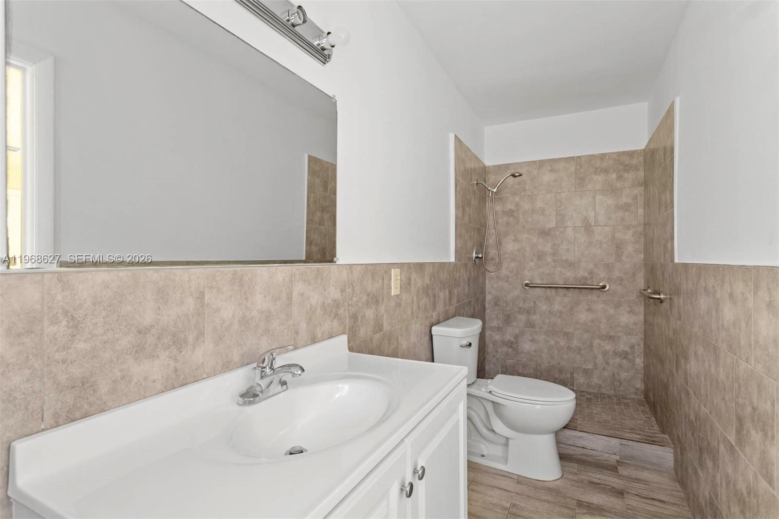 GRIFFING BIS PK EST - Residential Lease