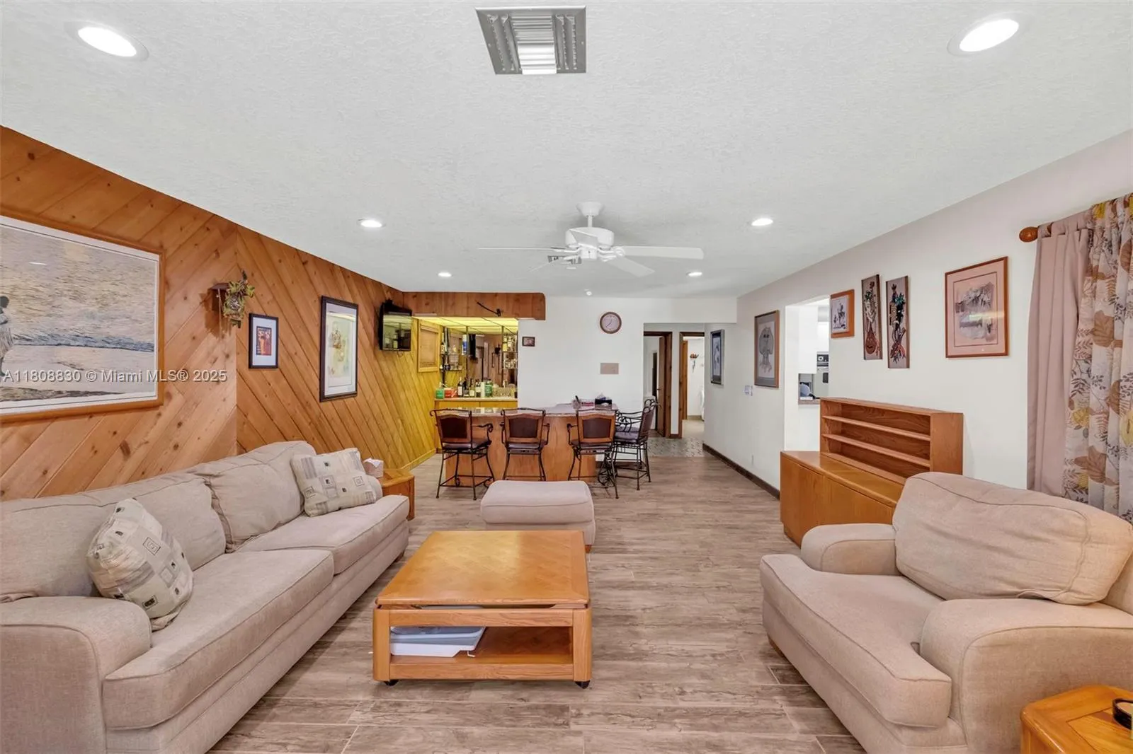 Hollywood, Florida 33021, United States, 5 Bedrooms Bedrooms, ,3 BathroomsBathrooms,Residential,Active,136263