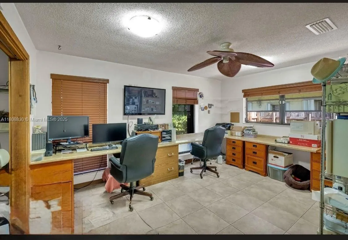 Hollywood, Florida 33021, United States, 5 Bedrooms Bedrooms, ,3 BathroomsBathrooms,Residential,Active,136263