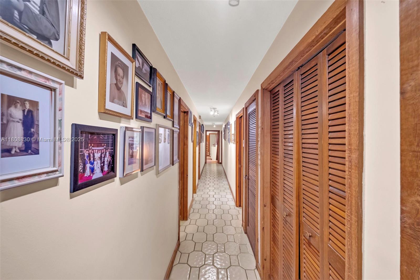 EMERALD HILLS SEC 3 - Residential