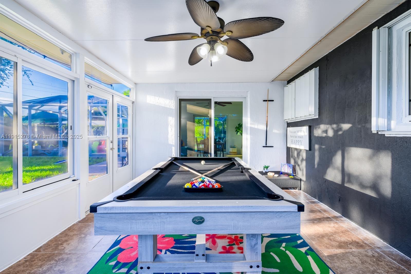 HOLLYWOOD HILLS - Residential Lease