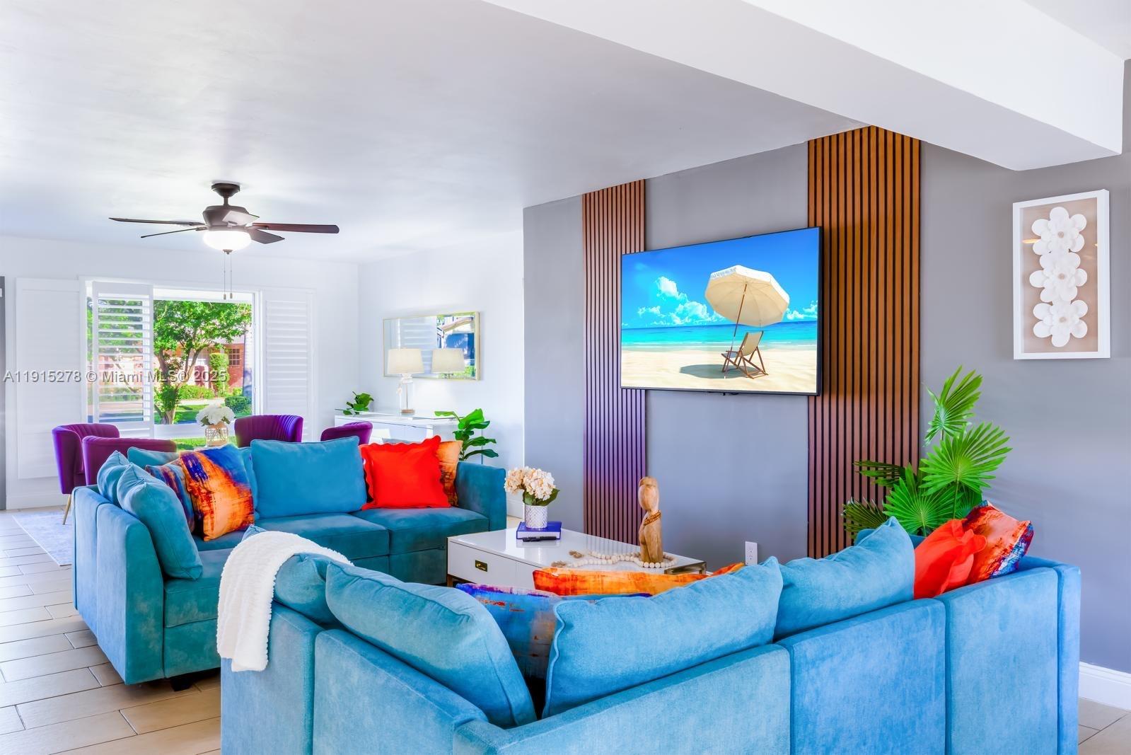 HOLLYWOOD HILLS - Residential Lease