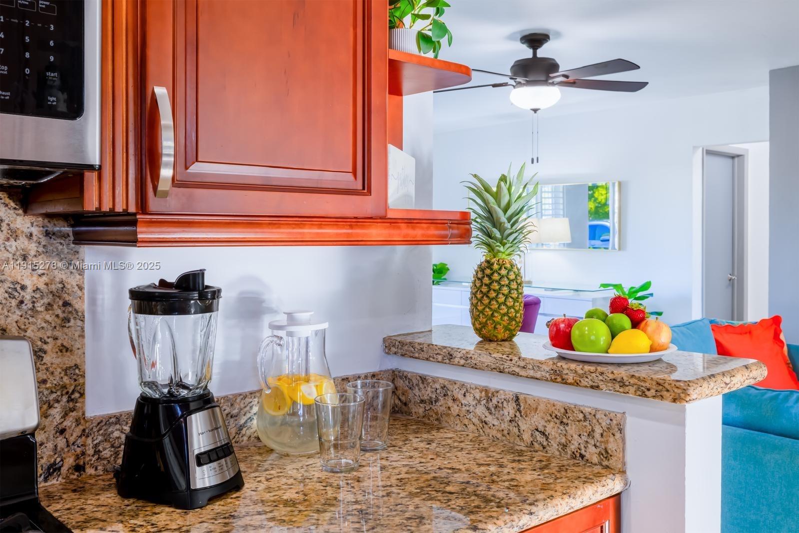 HOLLYWOOD HILLS - Residential Lease