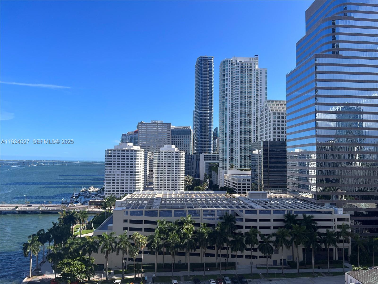 ICON BRICKELL NO TWO - Residential