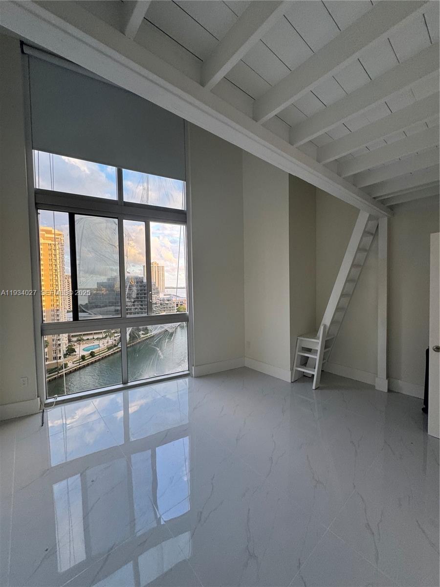 ICON BRICKELL NO TWO - Residential