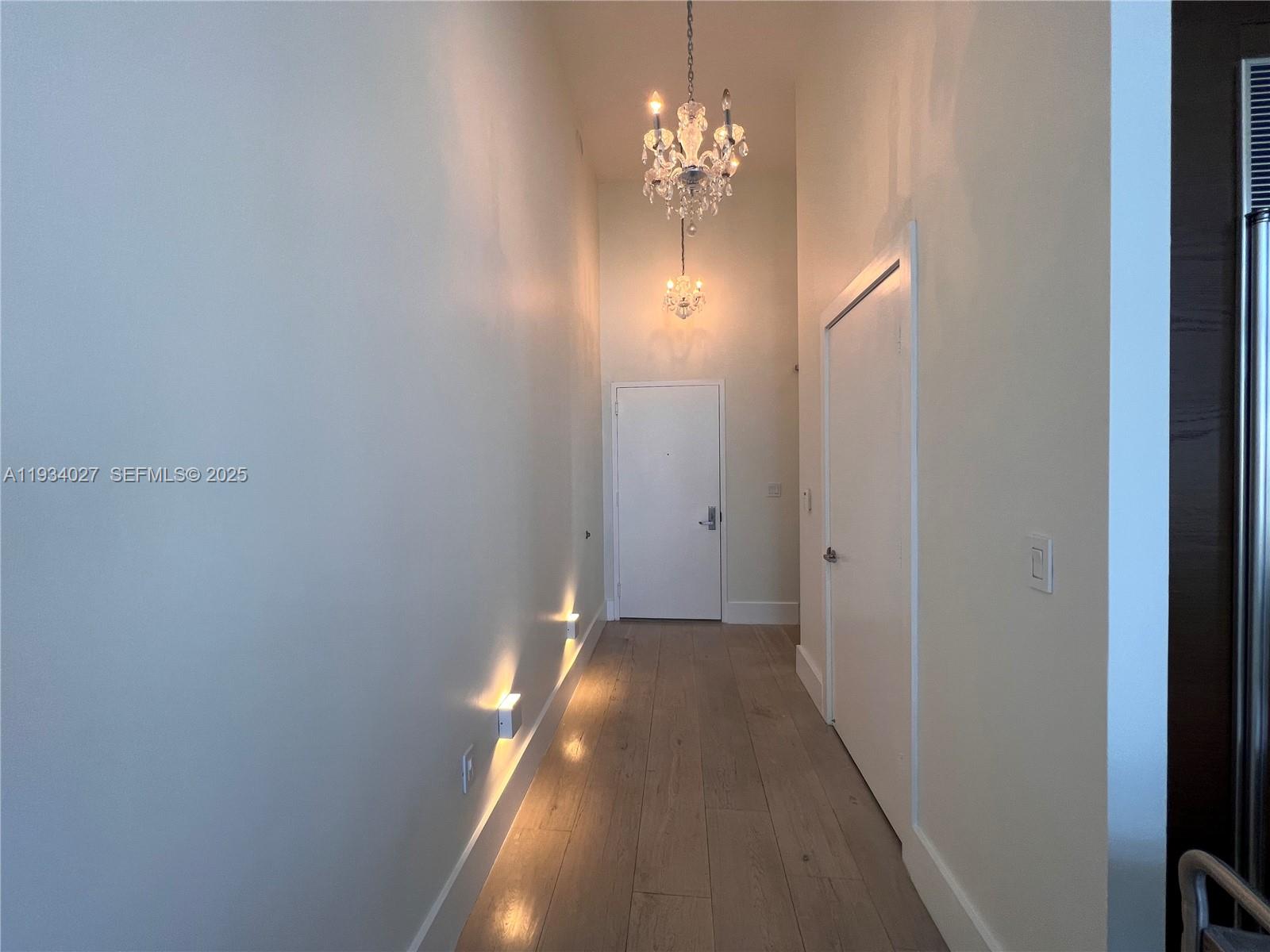 ICON BRICKELL NO TWO - Residential