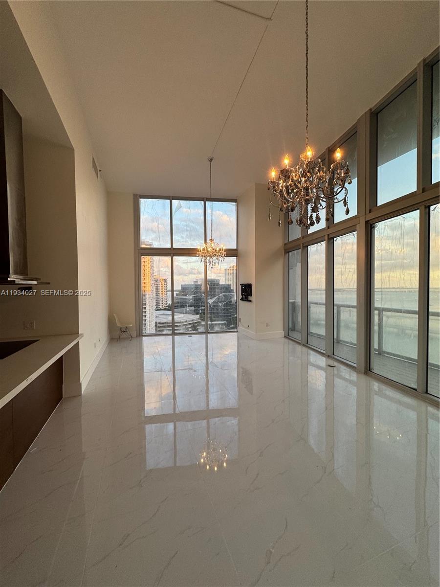 ICON BRICKELL NO TWO - Residential