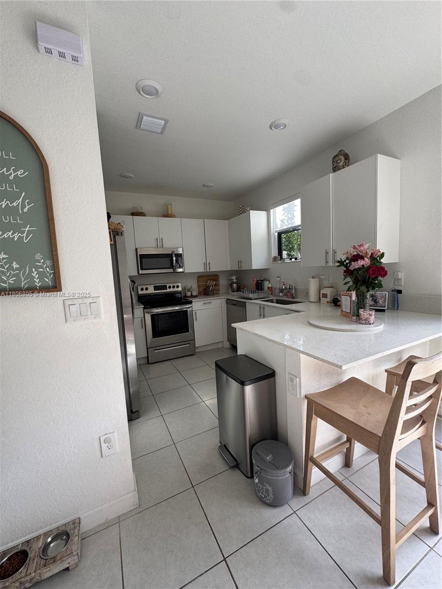 PINE ISLE - Residential