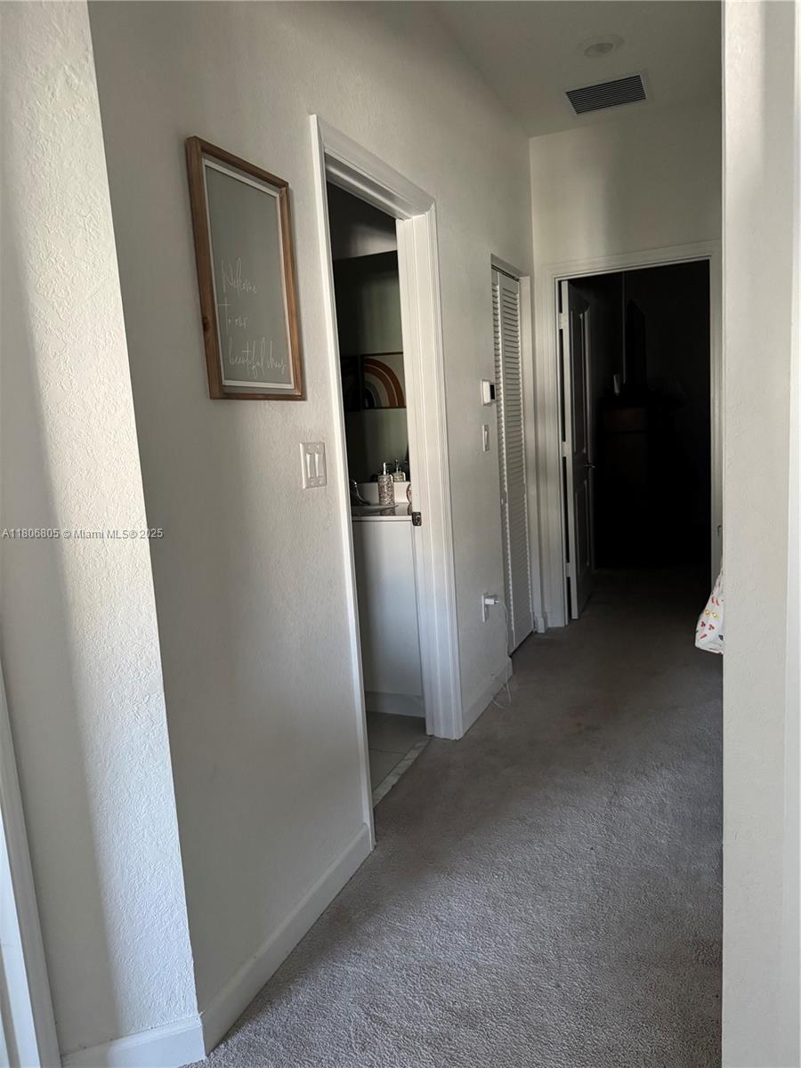 PINE ISLE - Residential