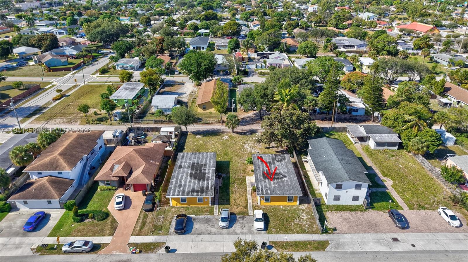 LINCOLN PARK - Residential Income