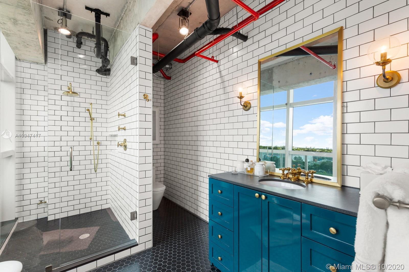 PARC LOFTS CONDO - Residential