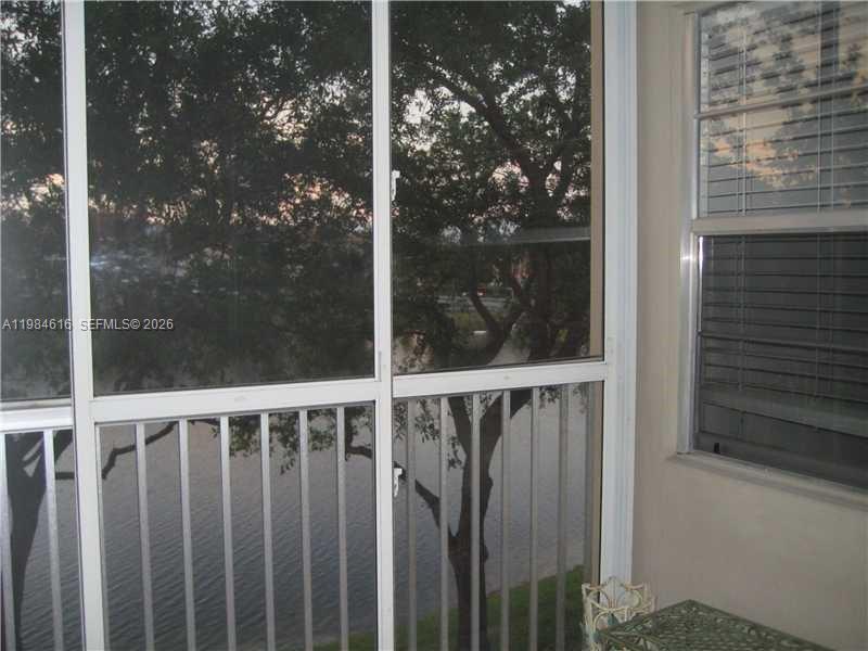 IVANHOE EAST AT CENTURY V - Residential Lease