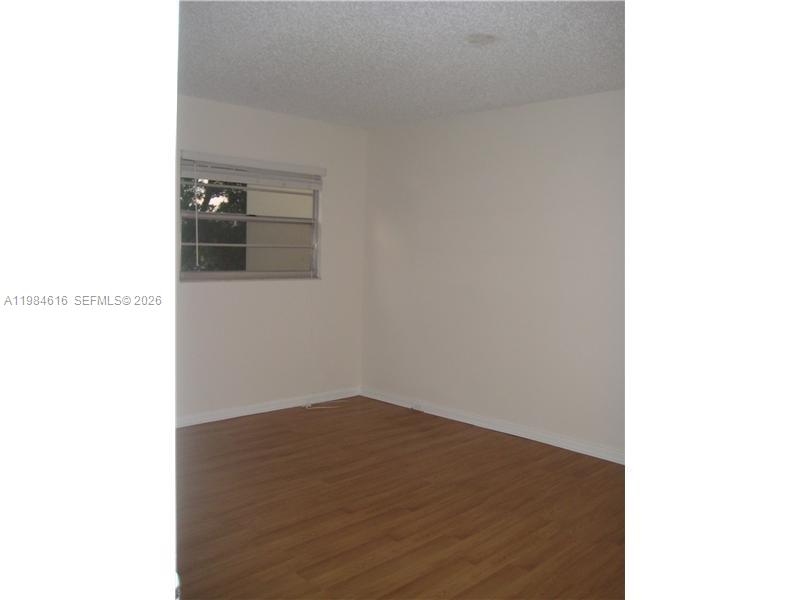 IVANHOE EAST AT CENTURY V - Residential Lease