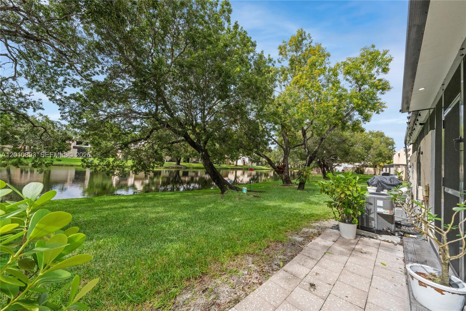 WESTVIEW CONDOMINIUM NO S - Residential