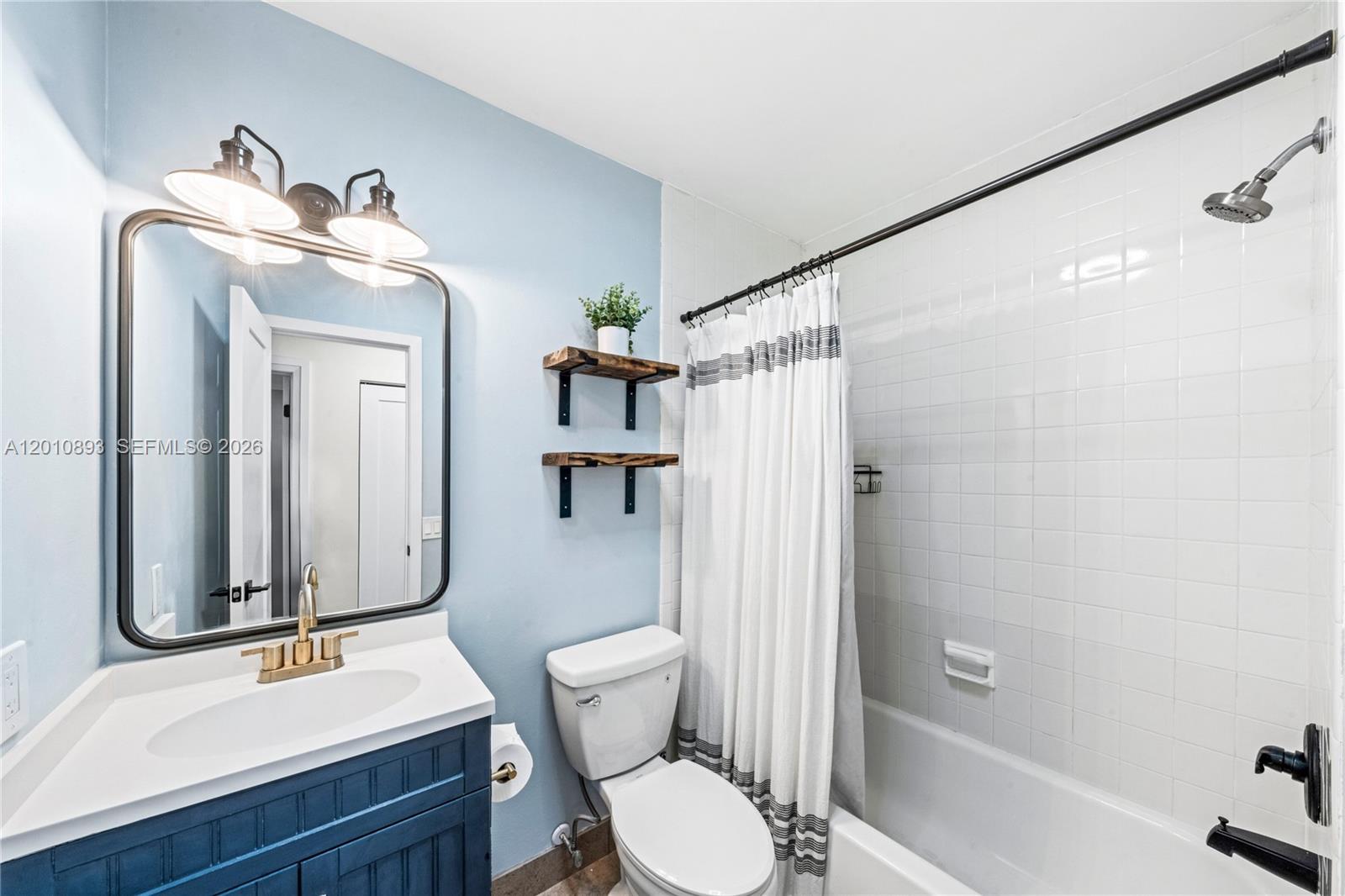 WESTVIEW CONDOMINIUM NO S - Residential
