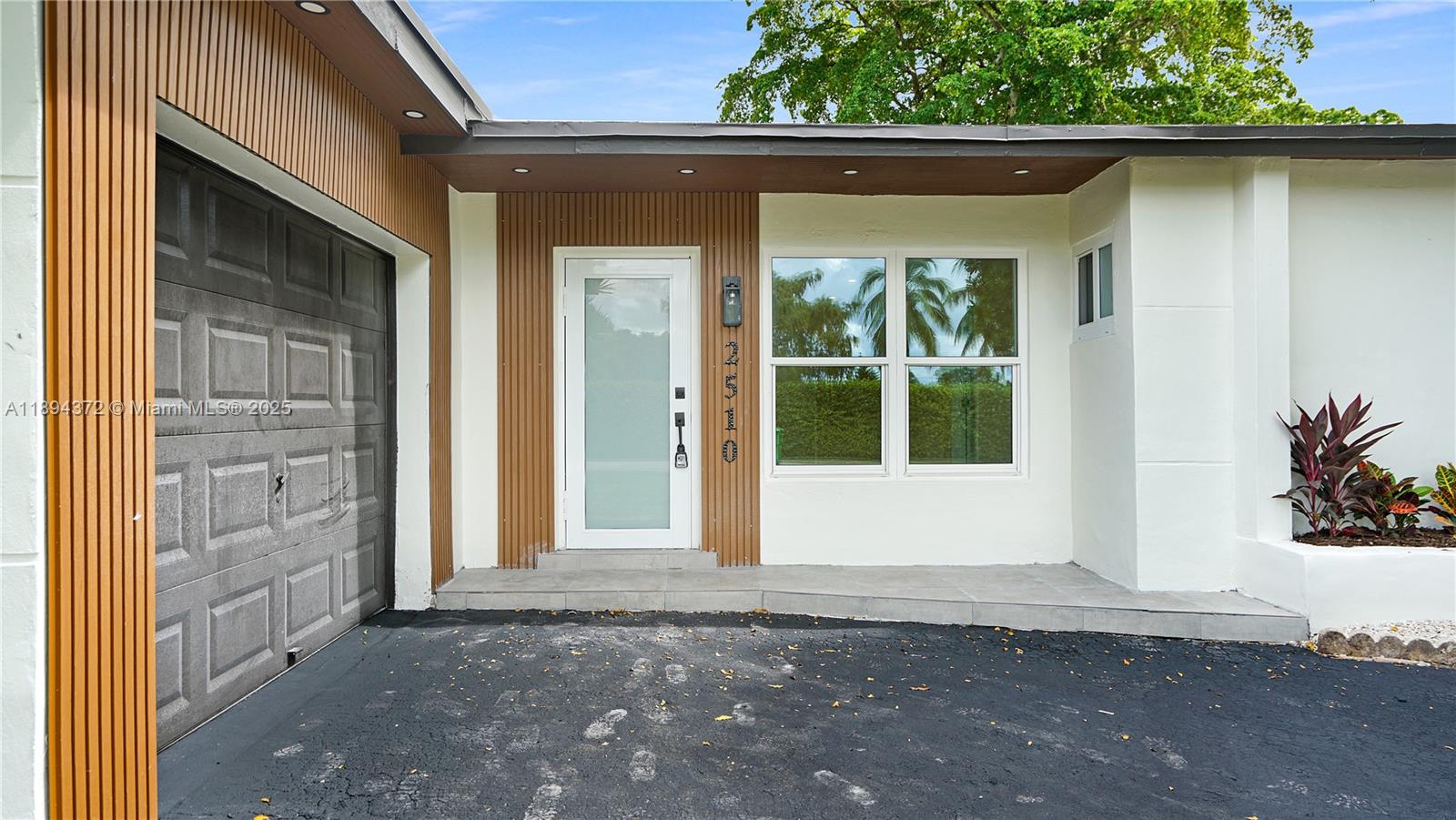 SUNRISE GOLF VILLAGE SEC - Residential