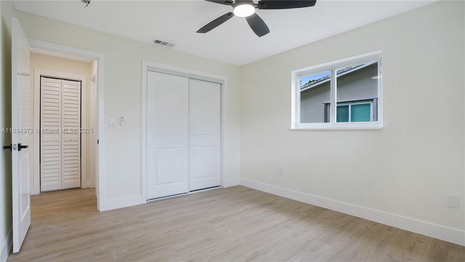 SUNRISE GOLF VILLAGE SEC - Residential