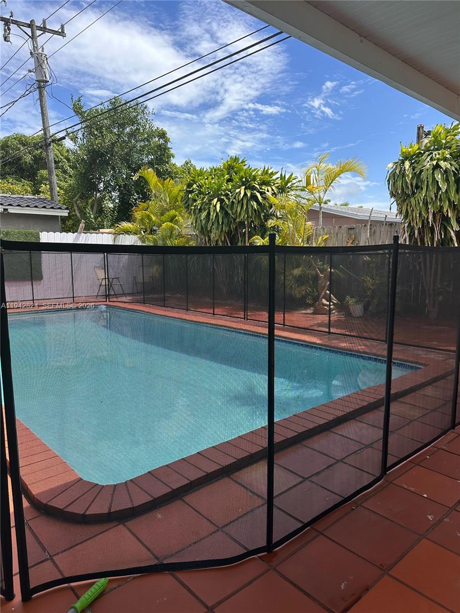 SOUTH MIAMI HGTS ADDN K - Residential Lease