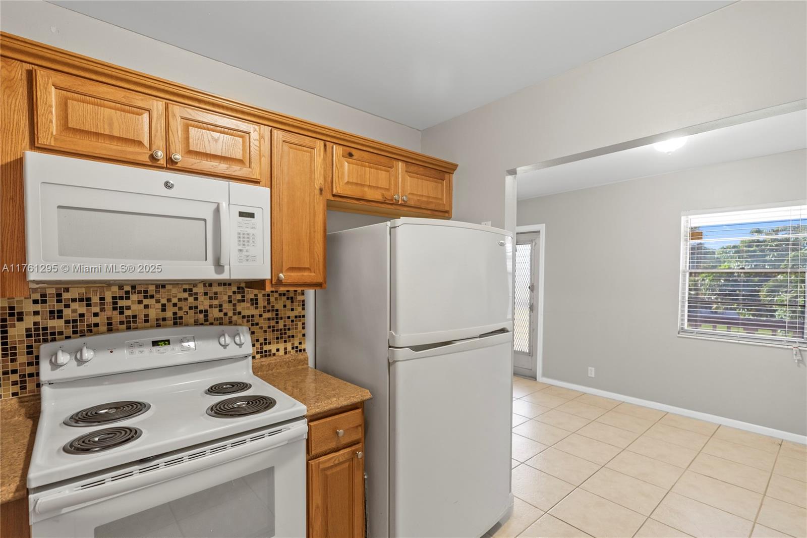 NORWICH CONDO - Residential Lease