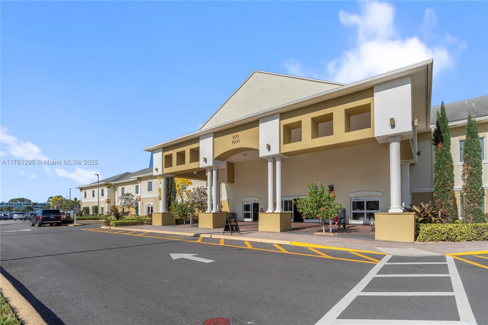 NORWICH CONDO - Residential Lease