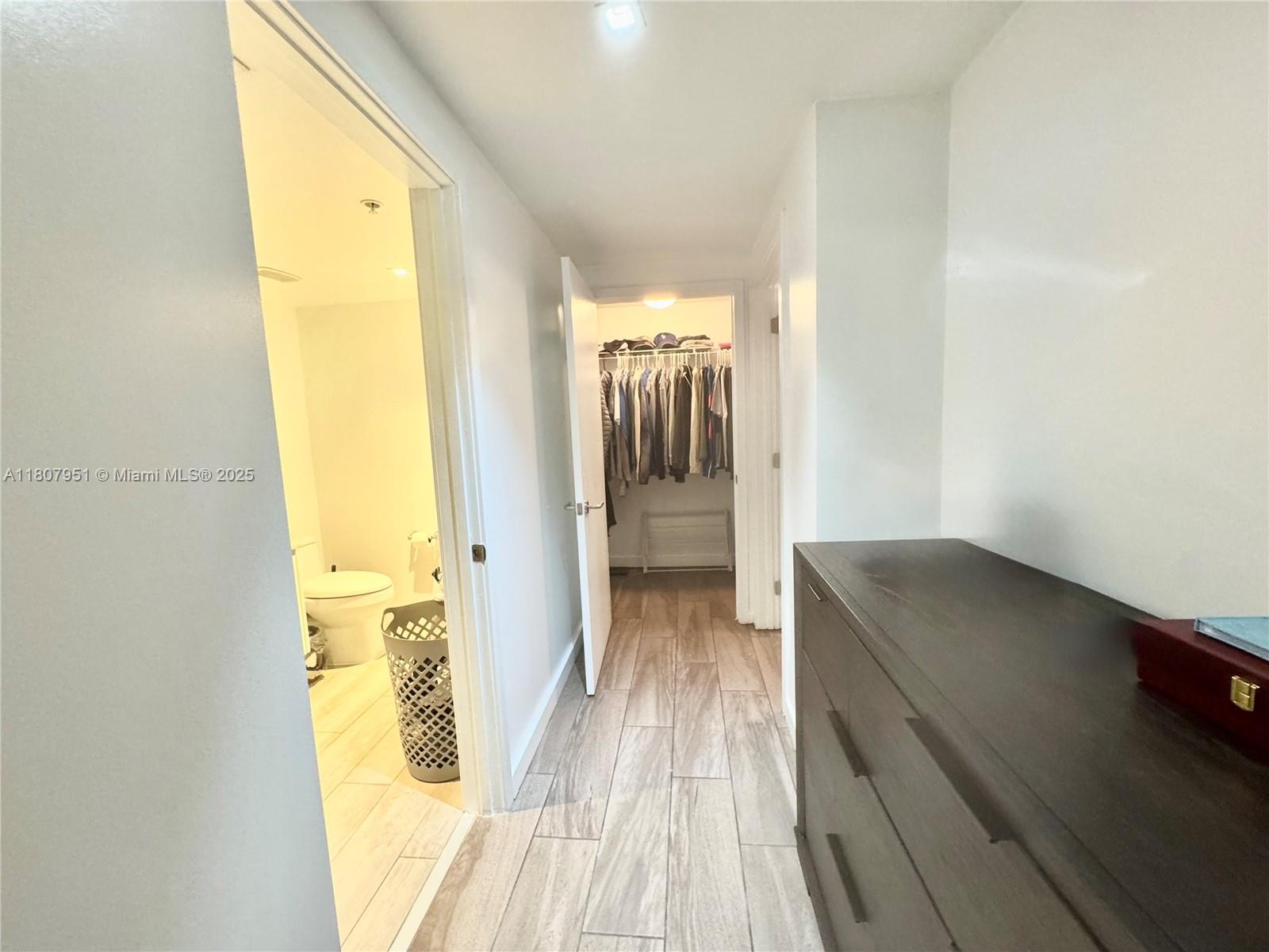 LE PARC AT BRICKELL - Residential