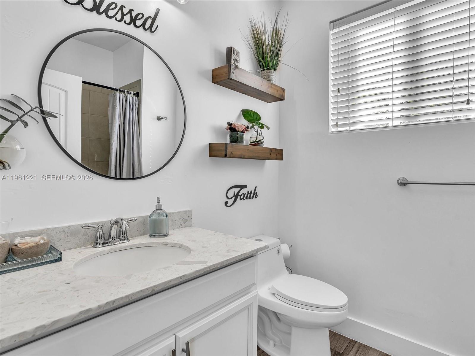 BONITA ESTATES MANSIONS S - Residential