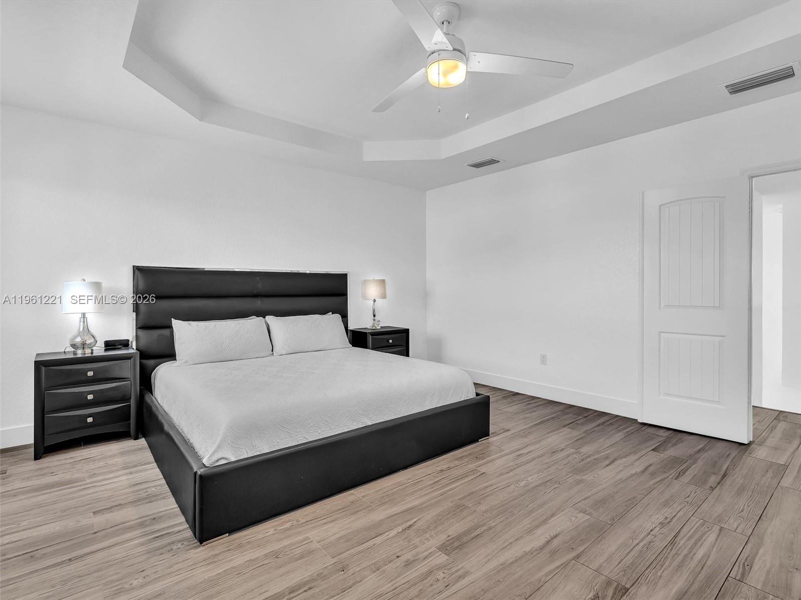 BONITA ESTATES MANSIONS S - Residential