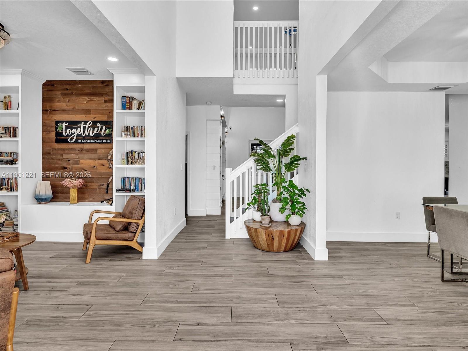 BONITA ESTATES MANSIONS S - Residential