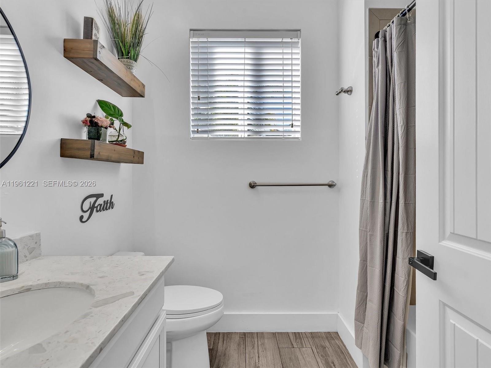 BONITA ESTATES MANSIONS S - Residential