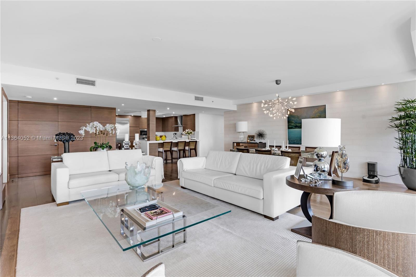 GRAND BAY TOWER CONDO - Residential