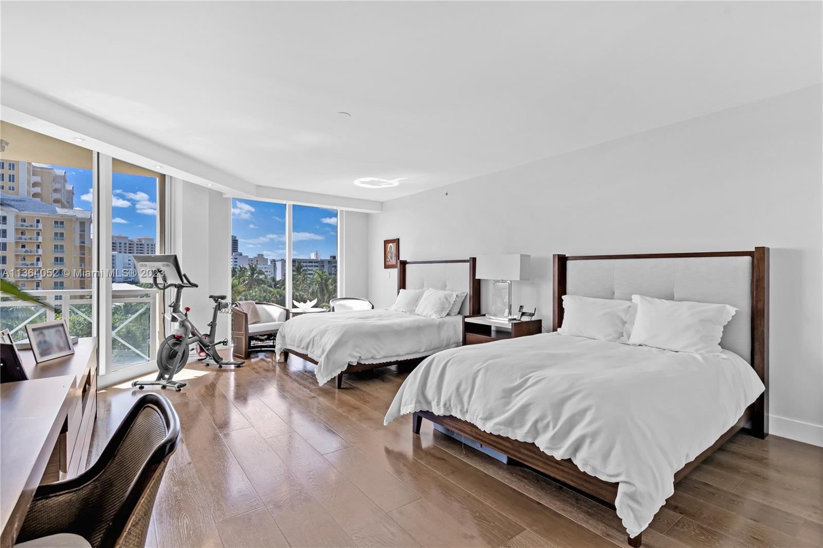 GRAND BAY TOWER CONDO - Residential