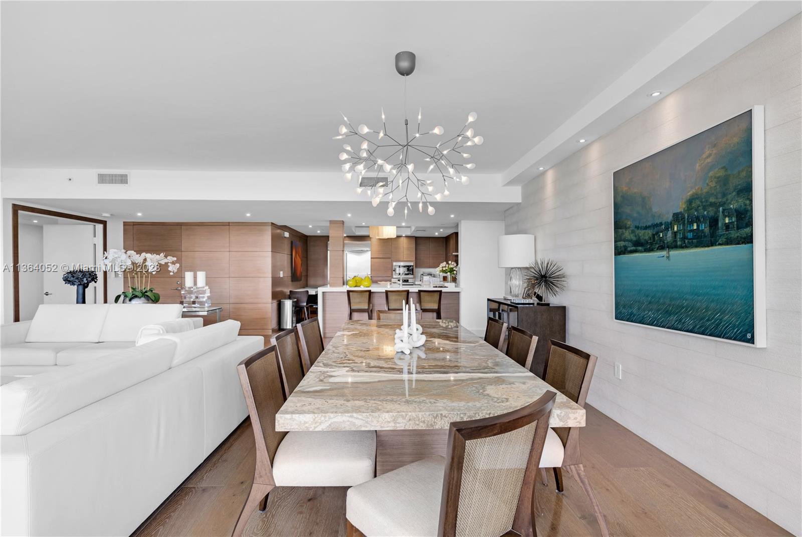 GRAND BAY TOWER CONDO - Residential